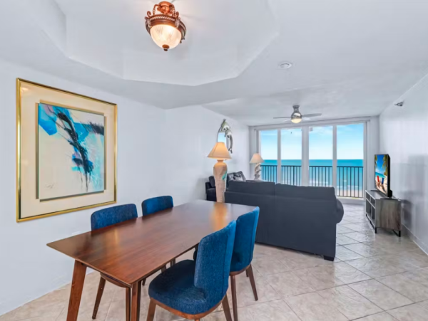 Gulf- Front Condo in Clearwater Beach - Your Perfect Coastal Retreat